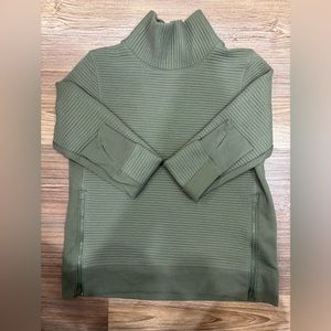 All in Motion Quilted Pullover Sweater for Women. Size Medium